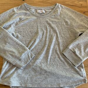 Live Love Lounge Crew Neck Long Sleeve Gray Sweatshirt/sweater Women’s XXL Prelo